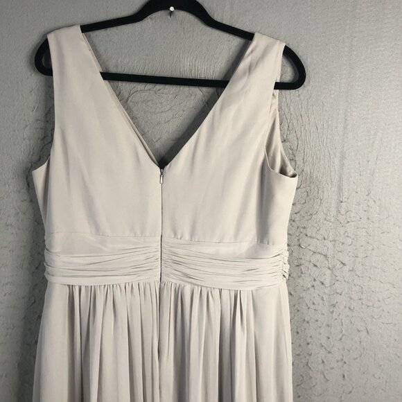 Vivian Diamond Formal Dress Womens 18 Gray Maxi Wedding Ruched Event Occasion - Picture 10 of 16